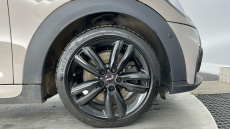 MINI Hatchback 2.0 Cooper S Sport 5dr Auto [Comfort/Nav Pack] Petrol Hatchback